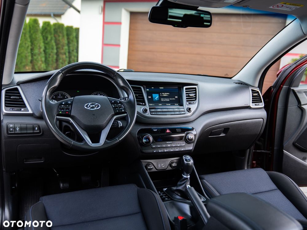 Hyundai Tucson blue 1.7 CRDi 2WD Trend - 26