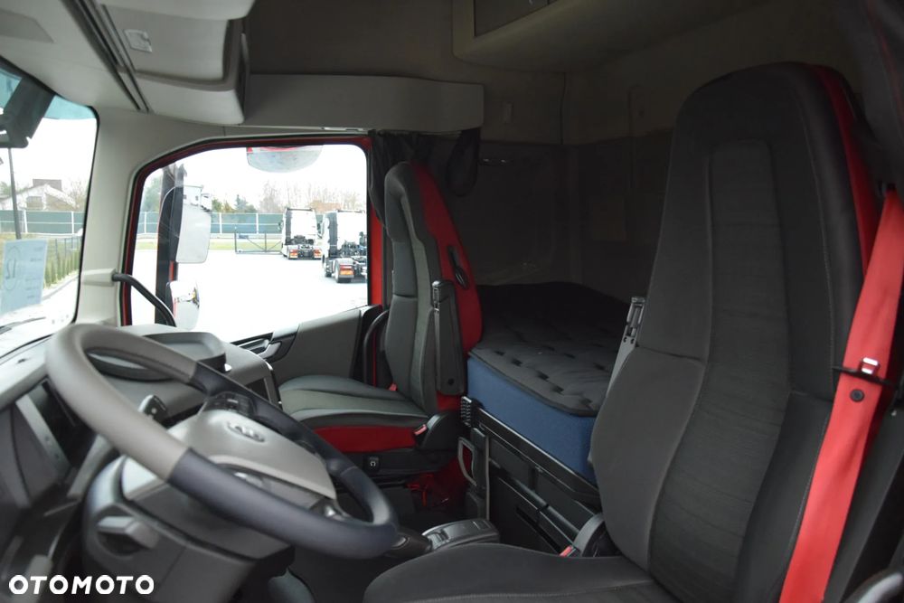 Volvo FH500 / FULL ADR / HYDRAULIKA / EURO 6 / ACC / LEDY / ALUFELGI / SERWISOWANY / SPROWADZONY - 39