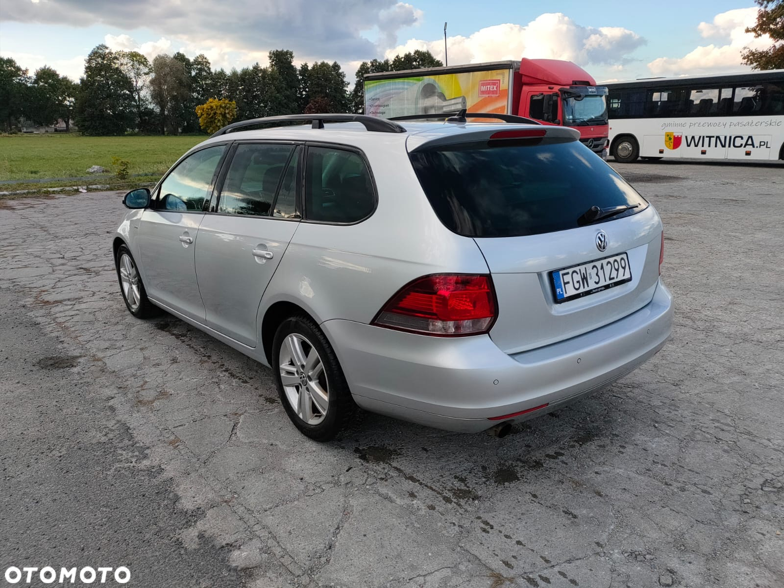 Volkswagen Golf VI 1.6 TDI Comfortline - 7