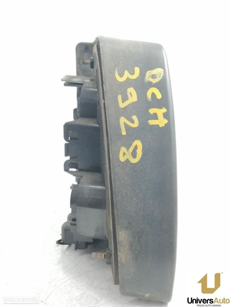 FAROLIM TRASEIRO DIREITO VOLKSWAGEN GOLF II 1989 - - 4