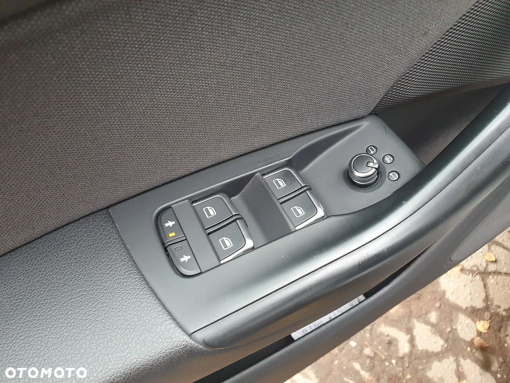 Audi Q3 2.0 TDI Quattro S tronic sport - 22