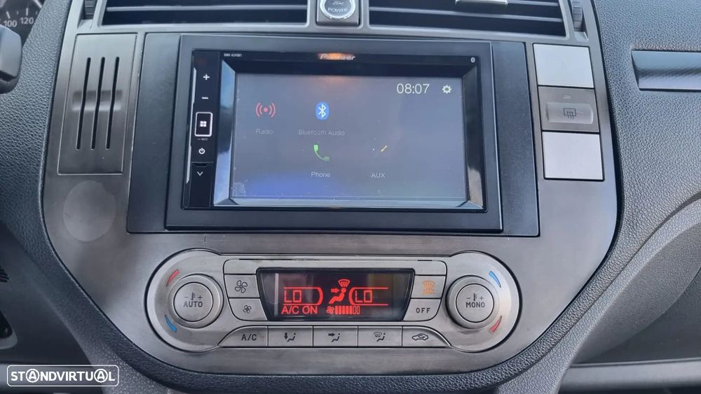 Ford Kuga - 14