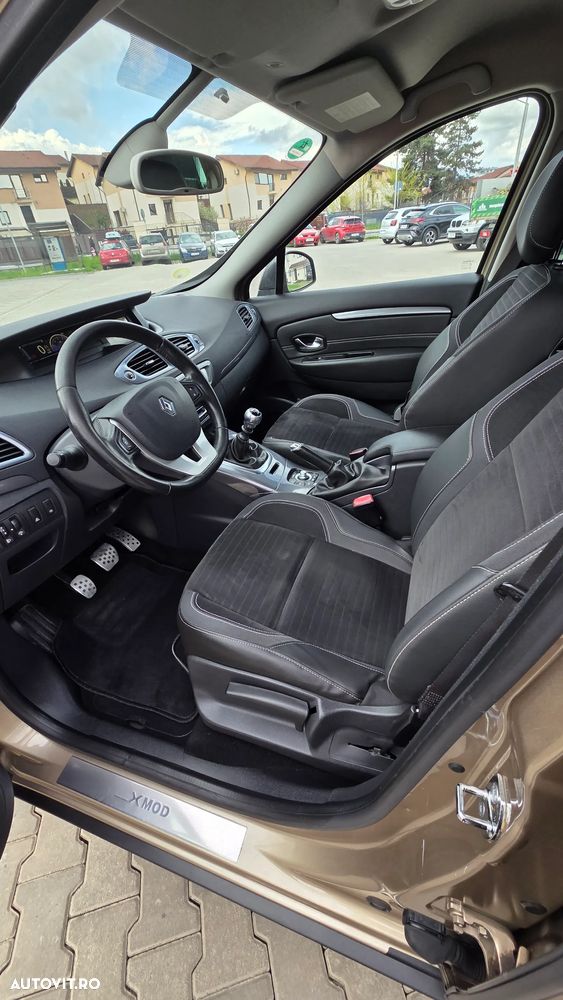 Renault Scenic - 10