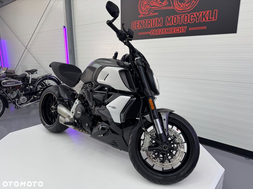 Ducati Diavel - 4