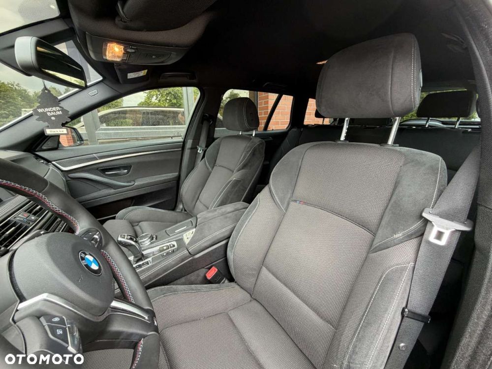 BMW Seria 5 530d xDrive Sport-Aut - 21