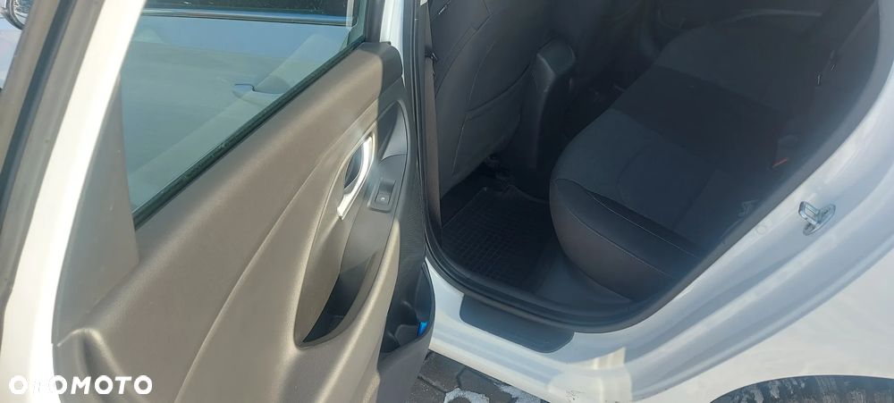 Hyundai i30 - 12