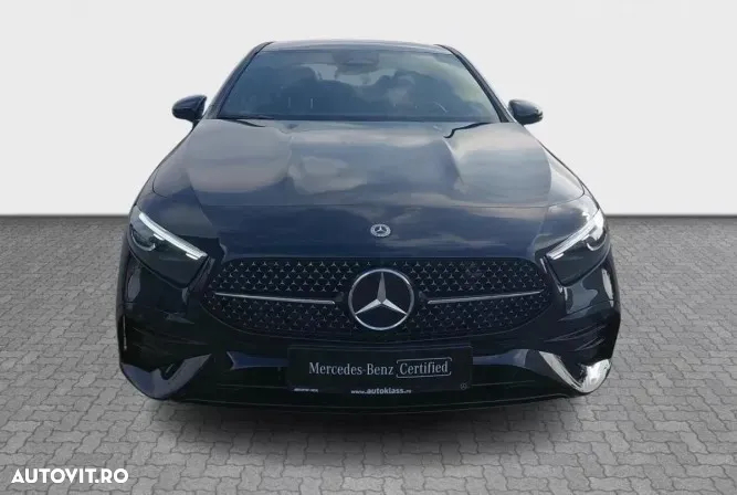 Mercedes-Benz A 200 MHEV 7G-DCT Sedan - 8