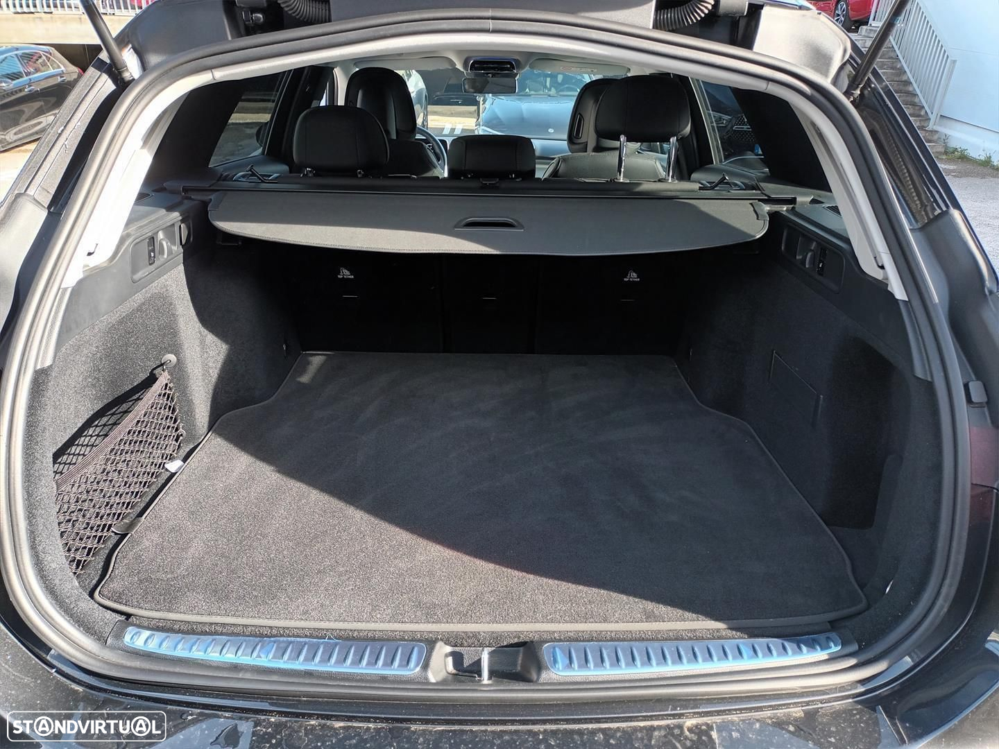 Mercedes-Benz C 220 d AMG Line - 12