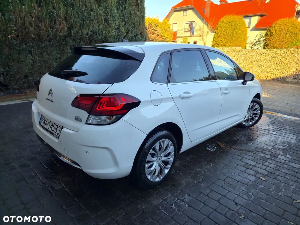 Citroën C4 PureTech 110 Selection - 4