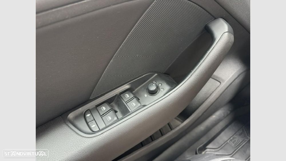 Audi A3 Sportback 1.0 TFSI Design - 16