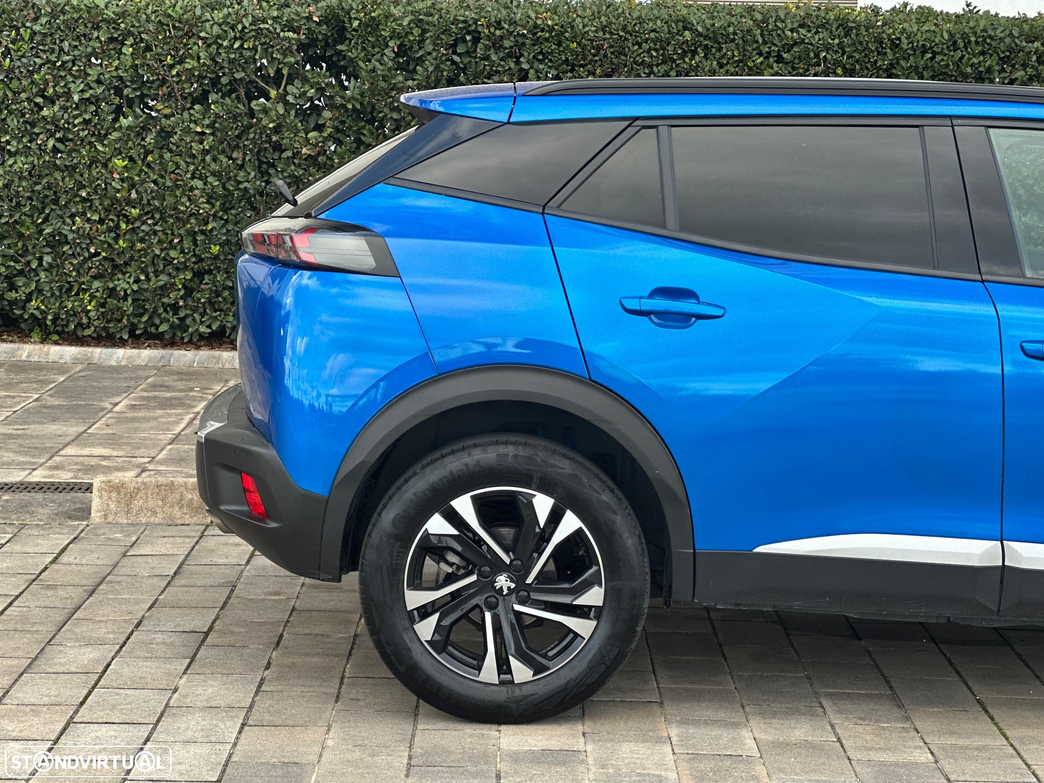 Peugeot 2008 1.2 PureTech Allure Pack - 5