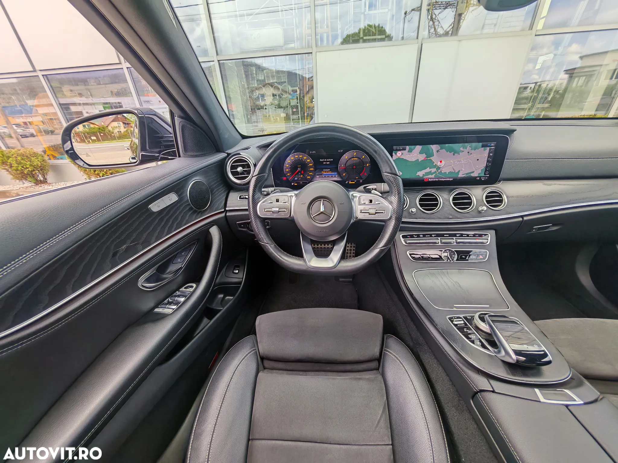 Mercedes-Benz E - 5