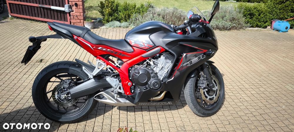 Honda CBR - 6