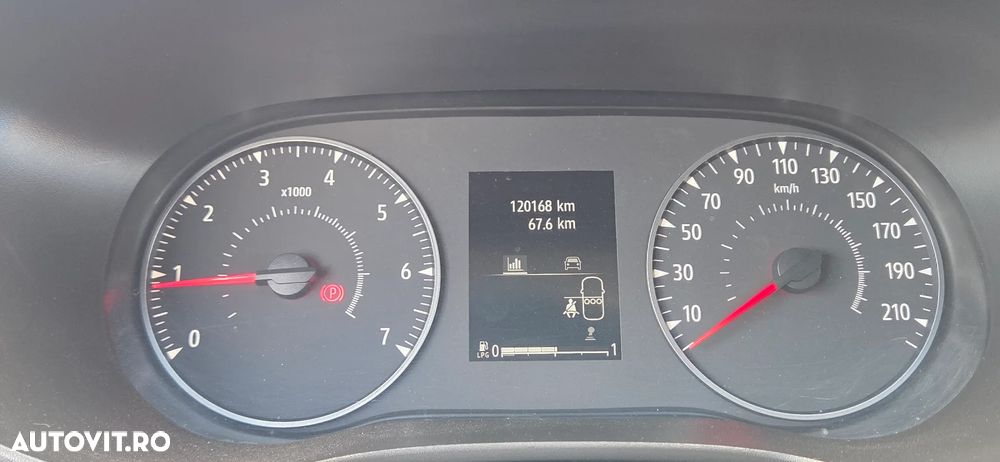 Dacia Logan - 9