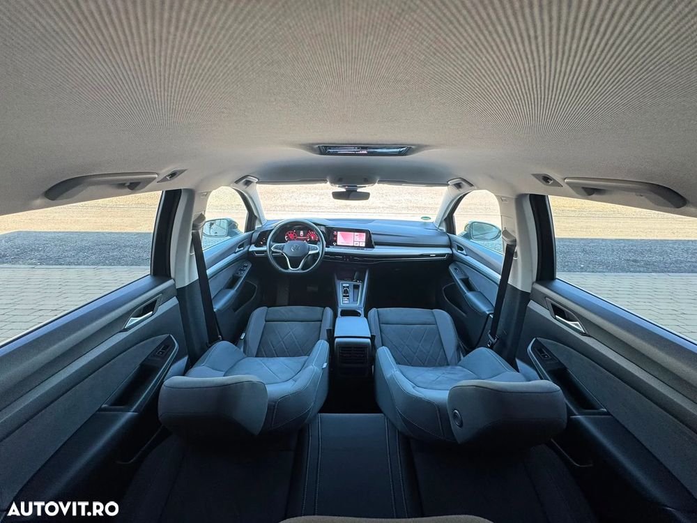 Volkswagen Golf - 6