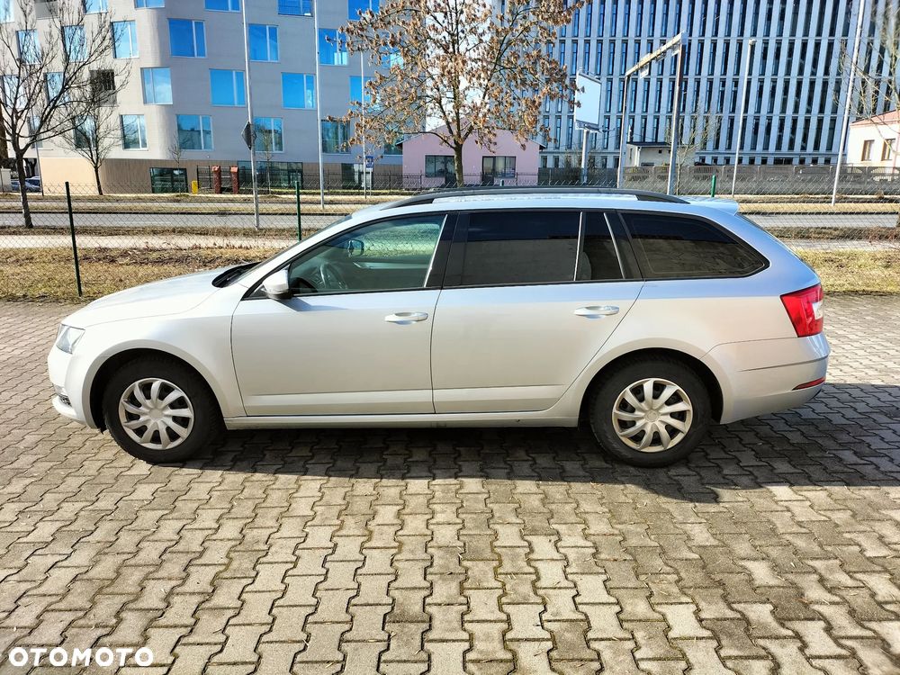 Skoda Octavia 1.6 TDI Ambition - 8