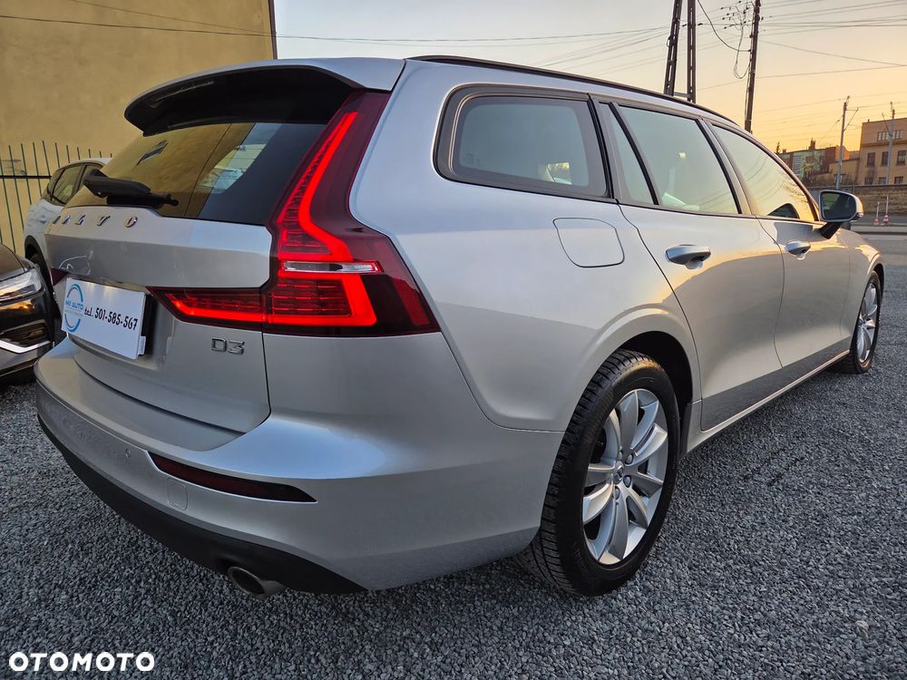 Volvo V60 D3 Momentum Pro - 8