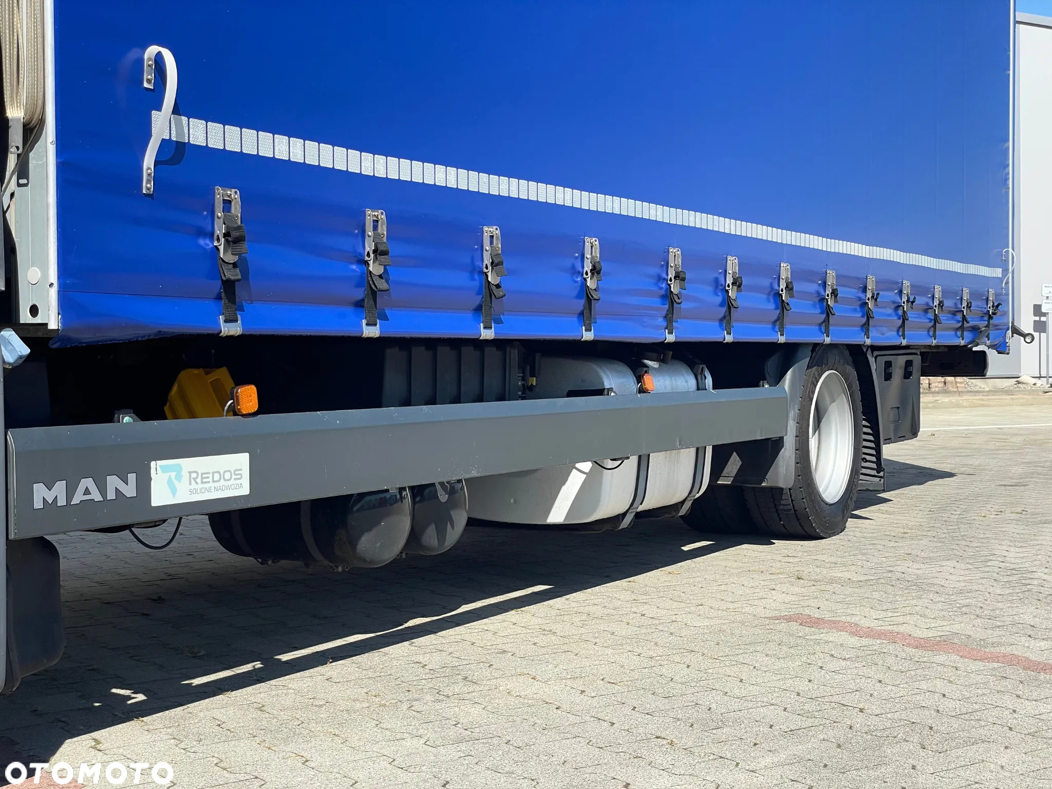 MAN TGX 18.420 / PRZEJAZDOWY / PRZESTRZENNY 60M3 / 7,75 M - 12