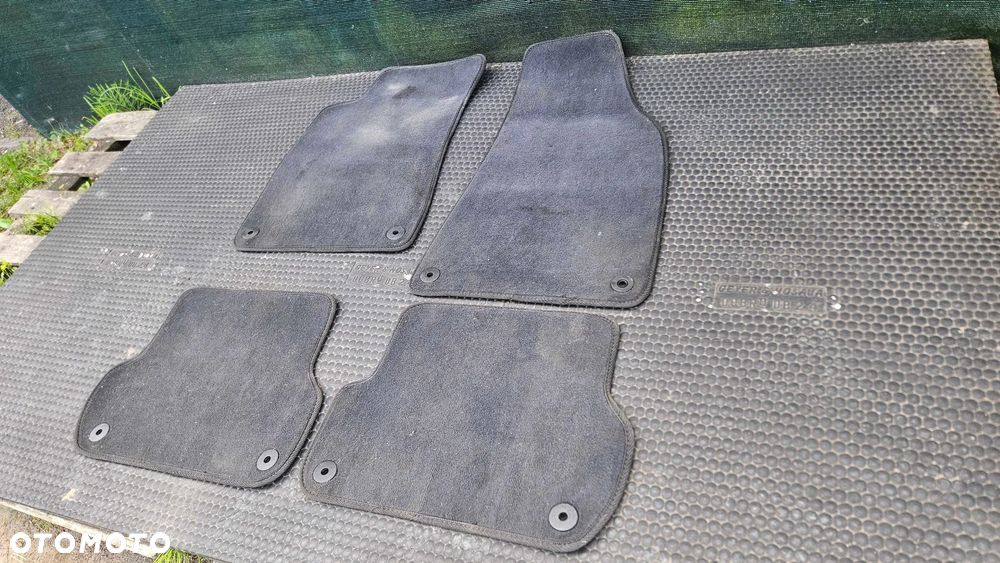 Dywaniki Wycieraczki Wykładzina Czarne Welur Europa Komplet Audi A4 B6 B7 Seat Exeo Sedan Kombi - 5