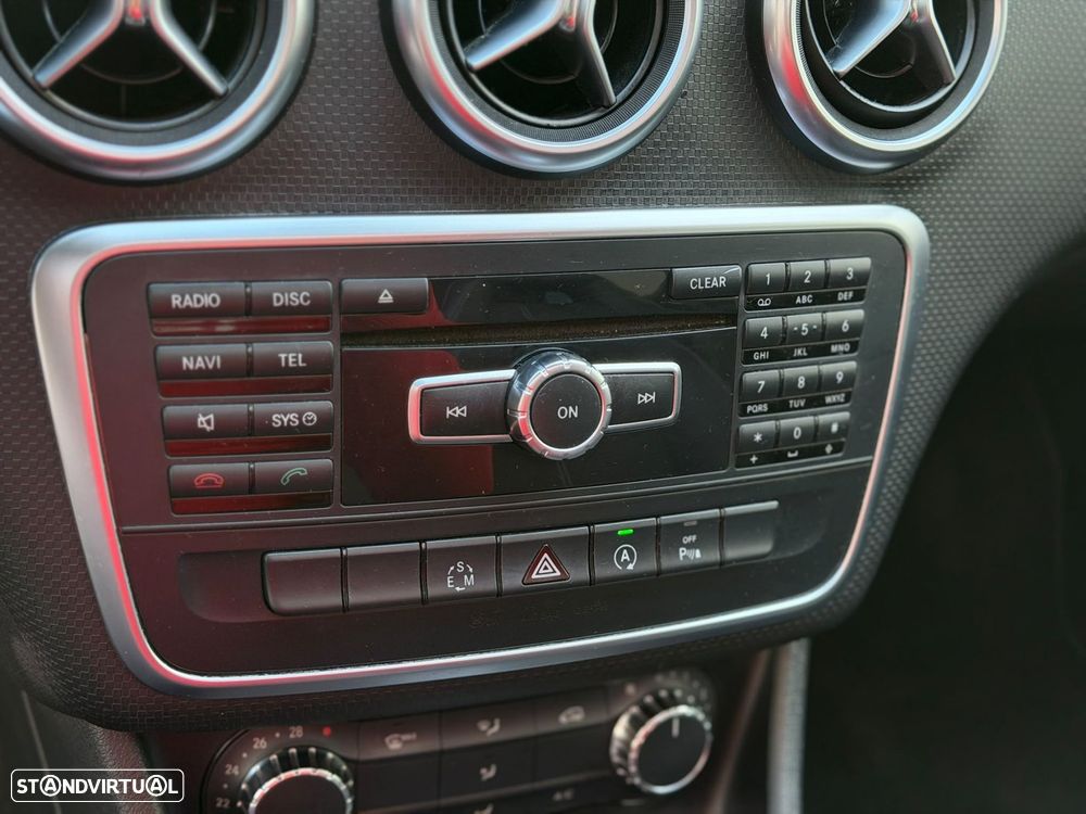 Mercedes-Benz A 180 d Aut. - 18