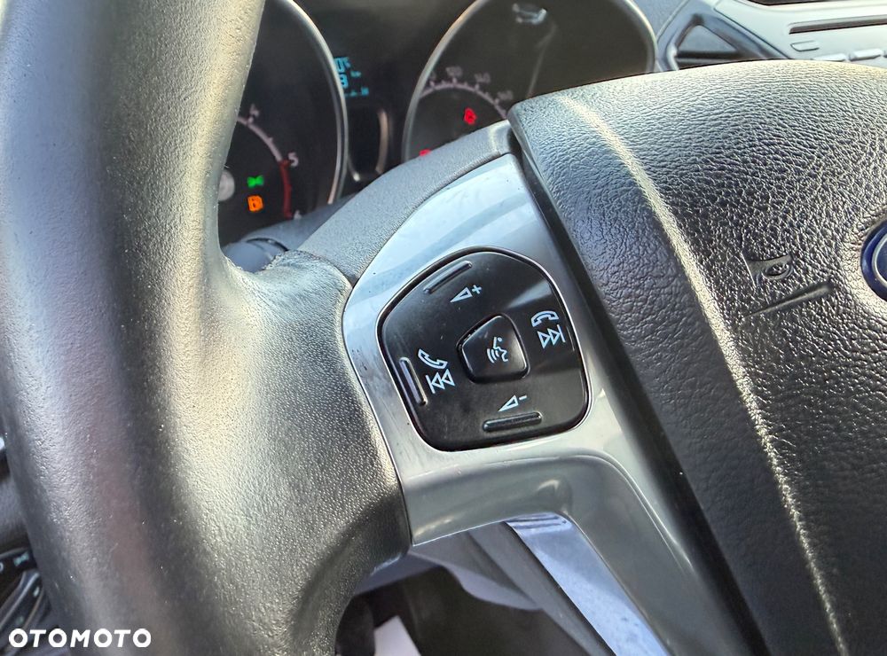 Ford EcoSport 1.5 EcoBlue TITANIUM - 22