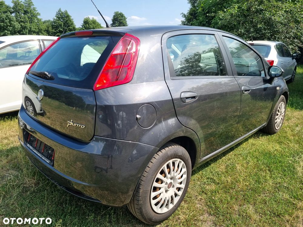 Fiat Grande Punto 1.4 16V Racing - 4