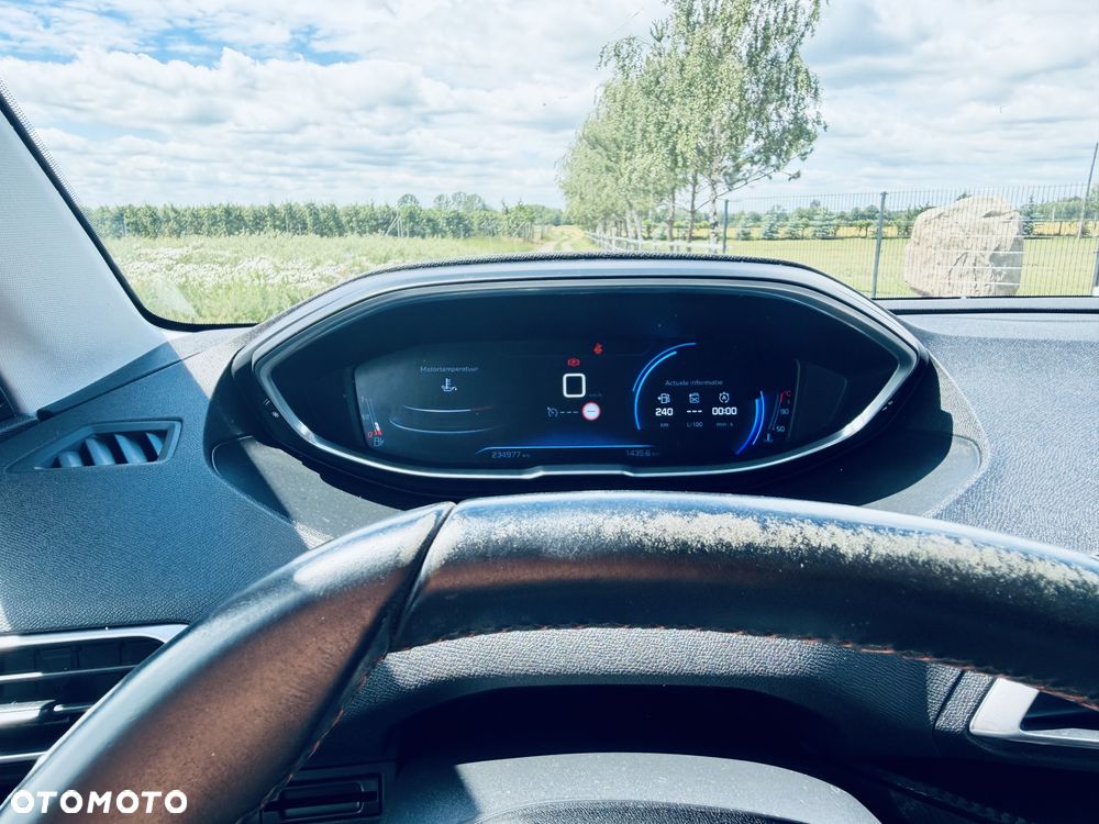 Peugeot 3008 - 12