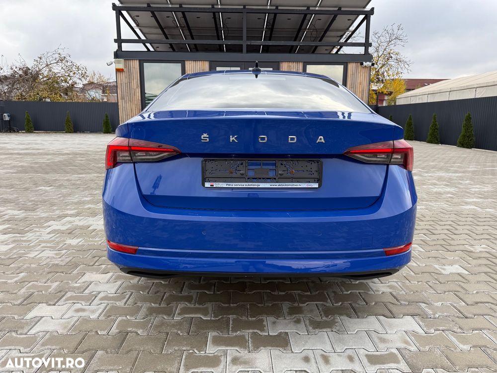 Skoda Octavia 2.0 TDI DSG Ambition - 8