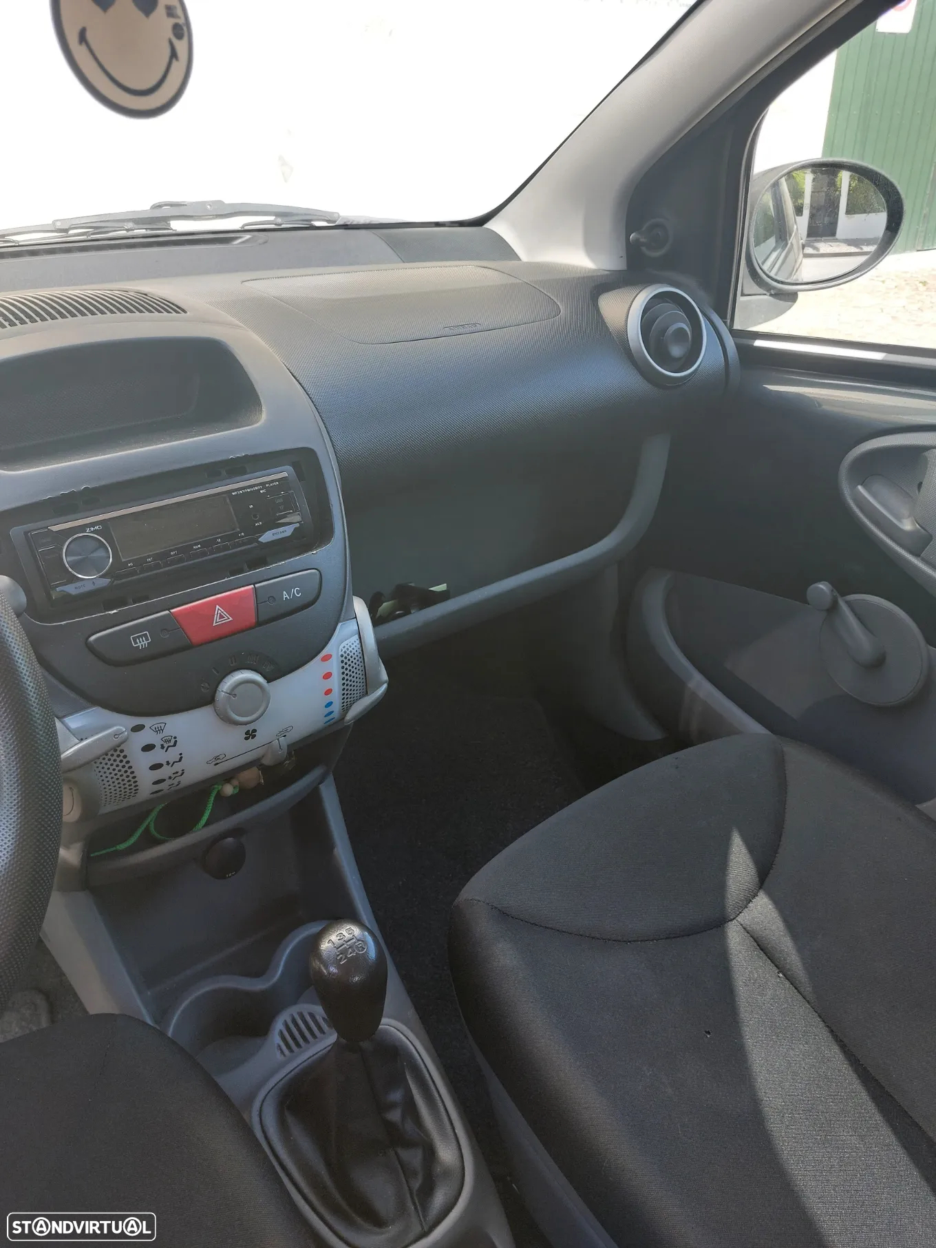 Toyota Aygo 1.0 - 10