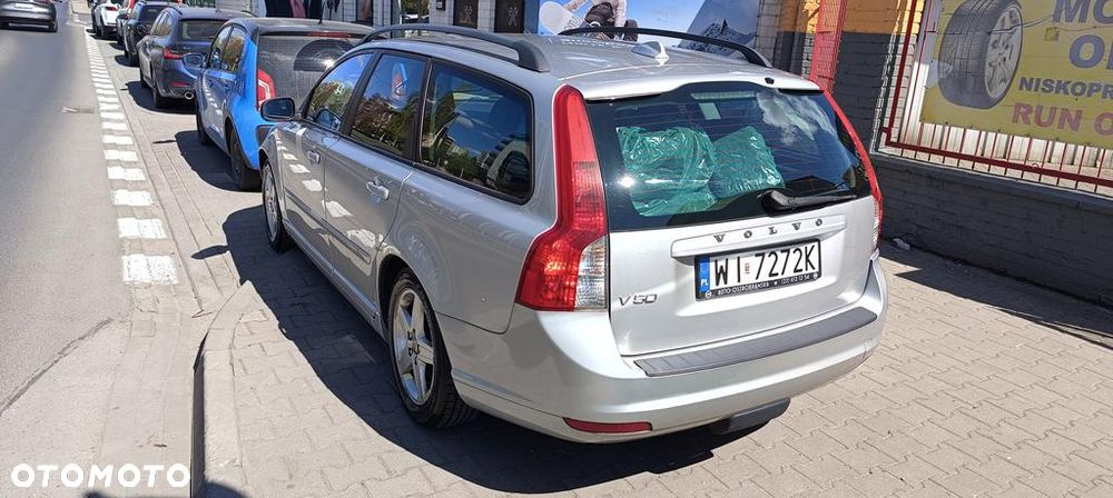 Volvo V50 - 17
