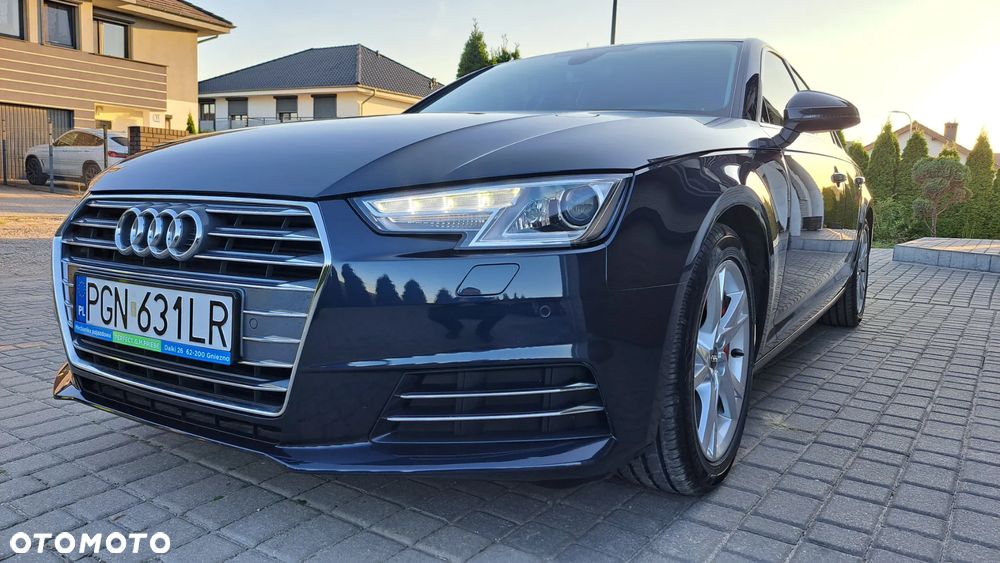 Audi A4 Limousine 2.0 TDI S tronic sport - 1