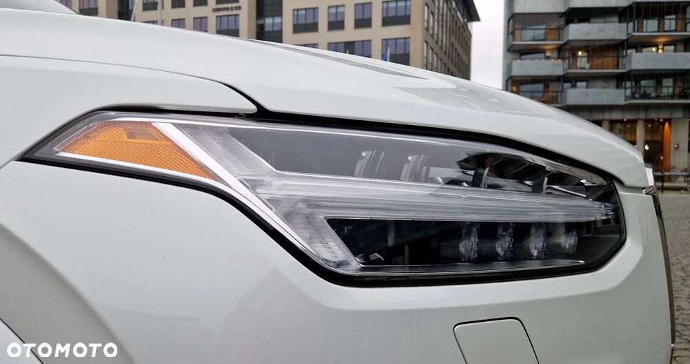 Volvo XC 90 T6 AWD Geartronic Momentum Pro - 22