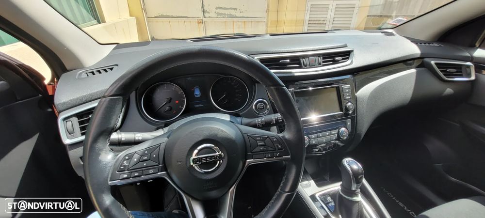 Nissan Qashqai 1.3 DIG-T N-Connecta J18 DCT - 3