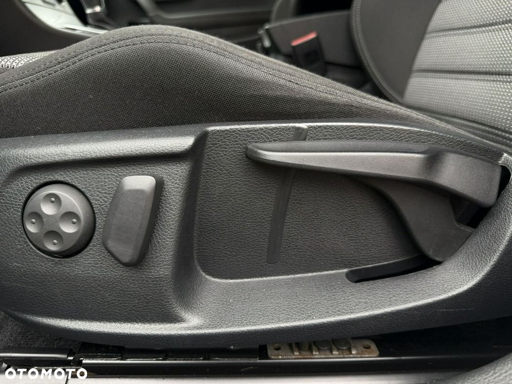 Volkswagen CC - 17