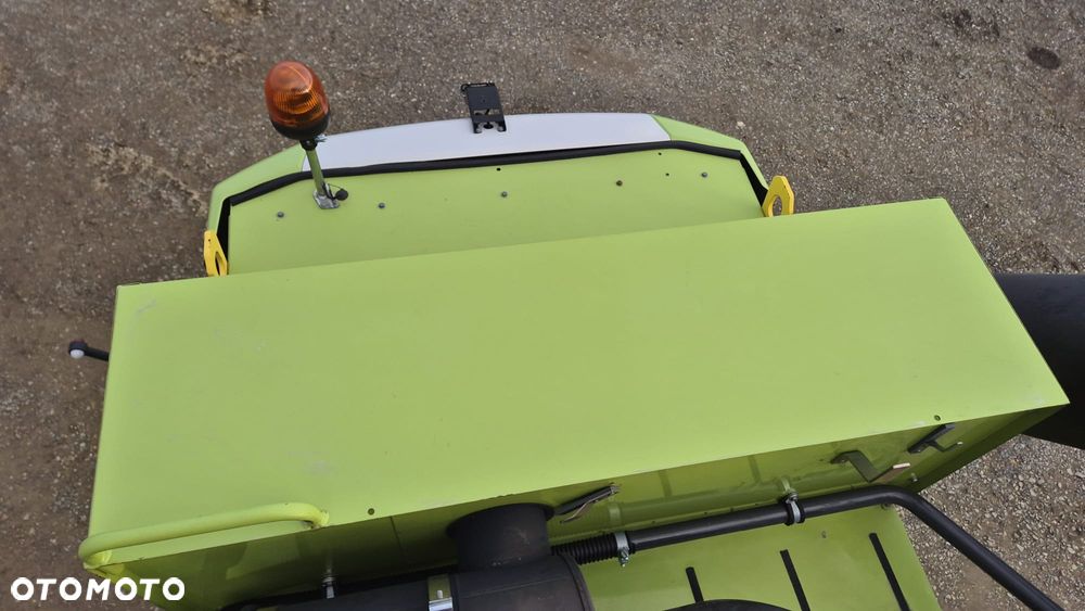 Claas Lexion 620 z hederem - 29