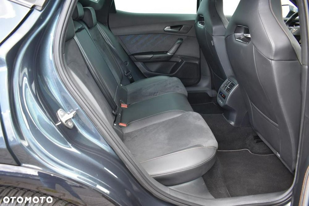 Cupra Formentor 1.5 eTSI DSG - 8