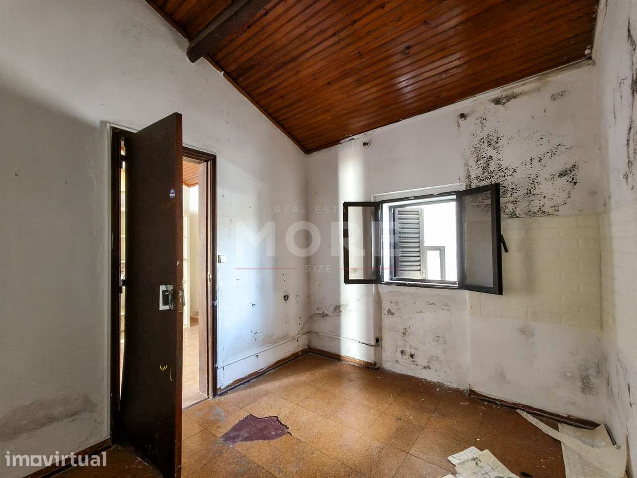 Moradia T2 - Grande imagem: 4/10