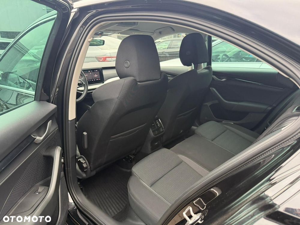 Skoda Octavia - 8