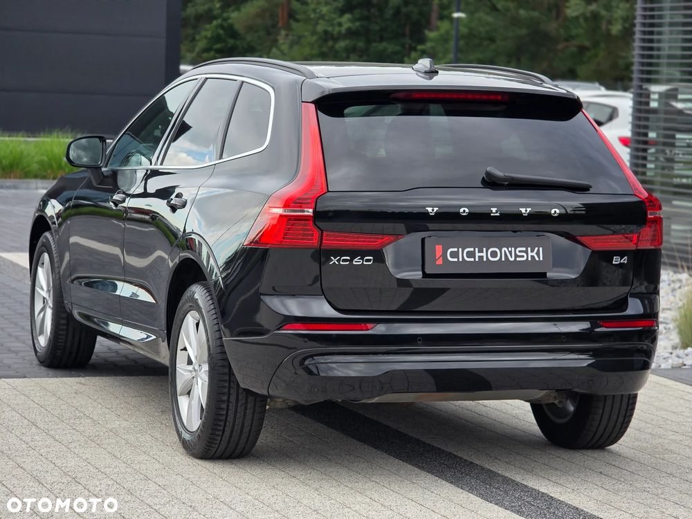 Volvo XC 60 B4 B Momentum Pro - 6