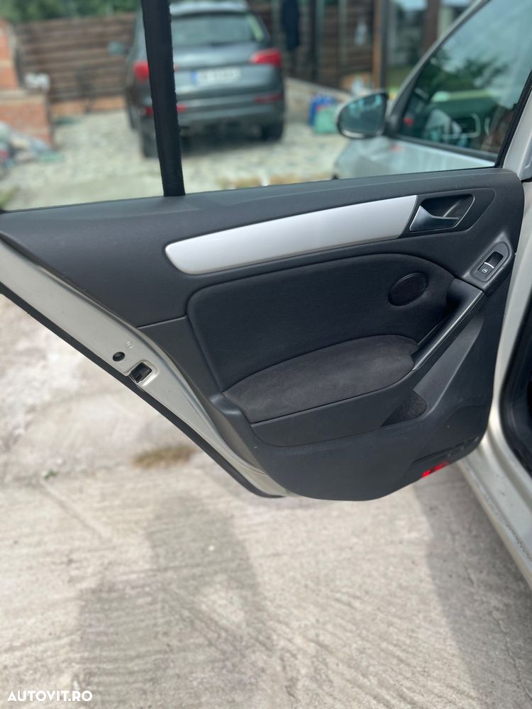 Volkswagen Golf 1.4 TSI Comfortline - 6