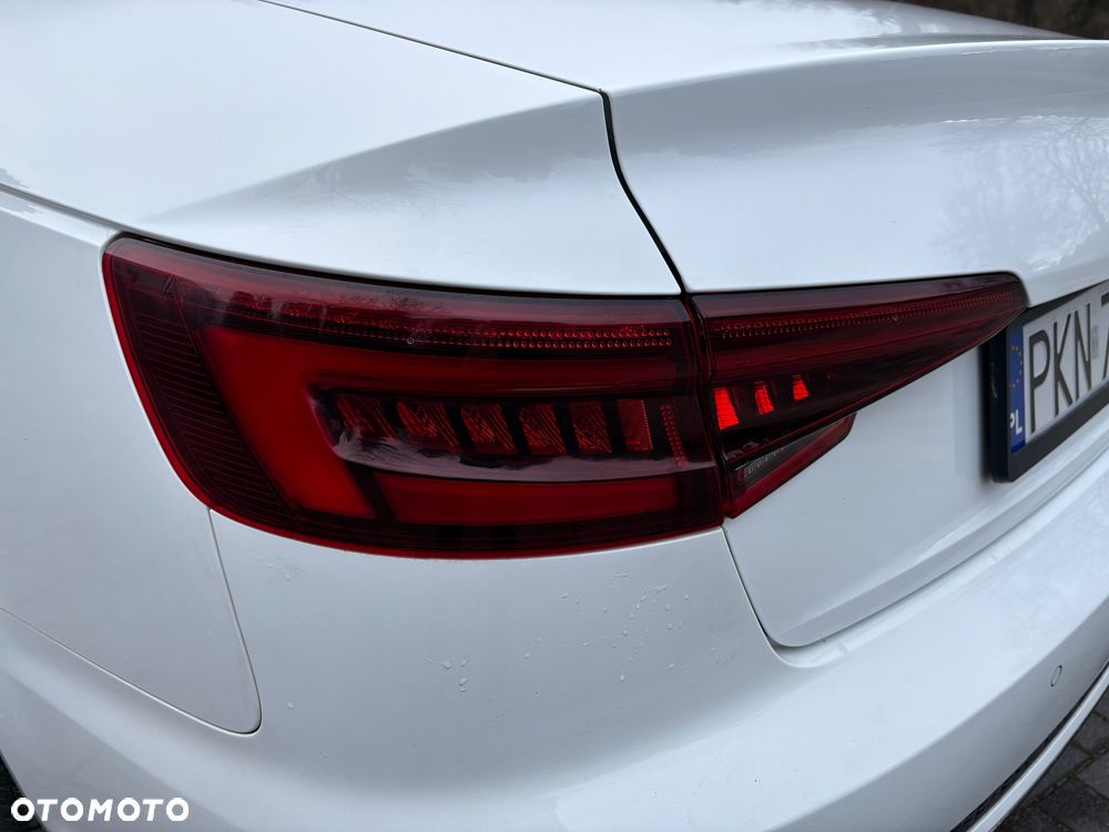 Audi A4 Limousine - 11