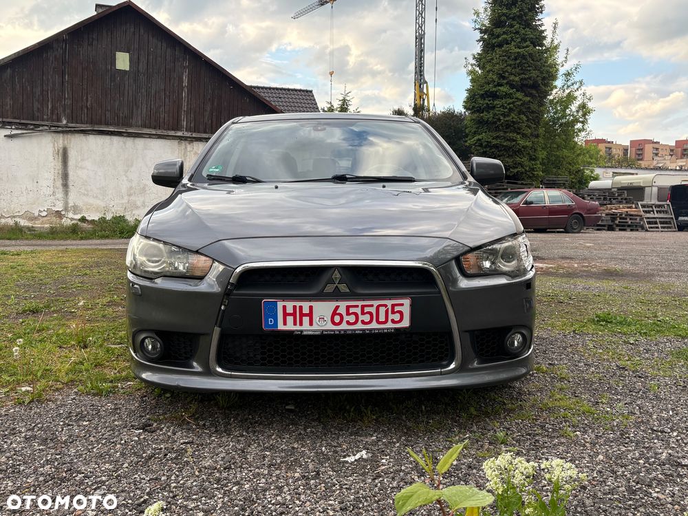 Mitsubishi Lancer 1.6 Invite - 12