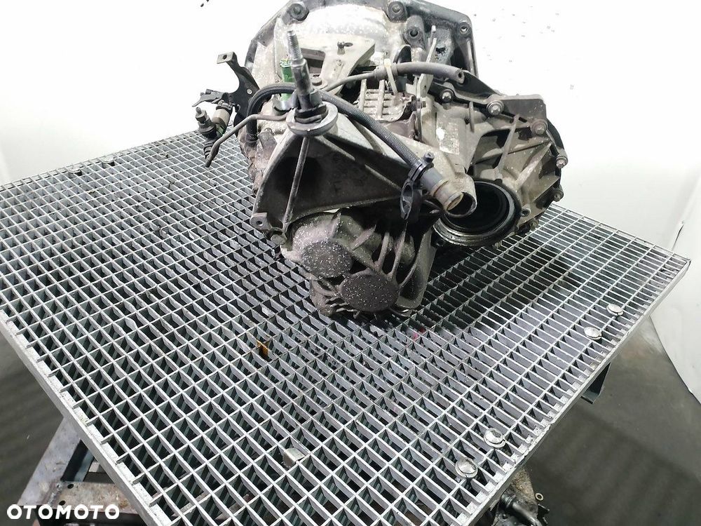 SKRZYNIA BIEGÓW MANUALNA RENAULT LAGUNA II LIFT PK6368 1.9 DCI - 4