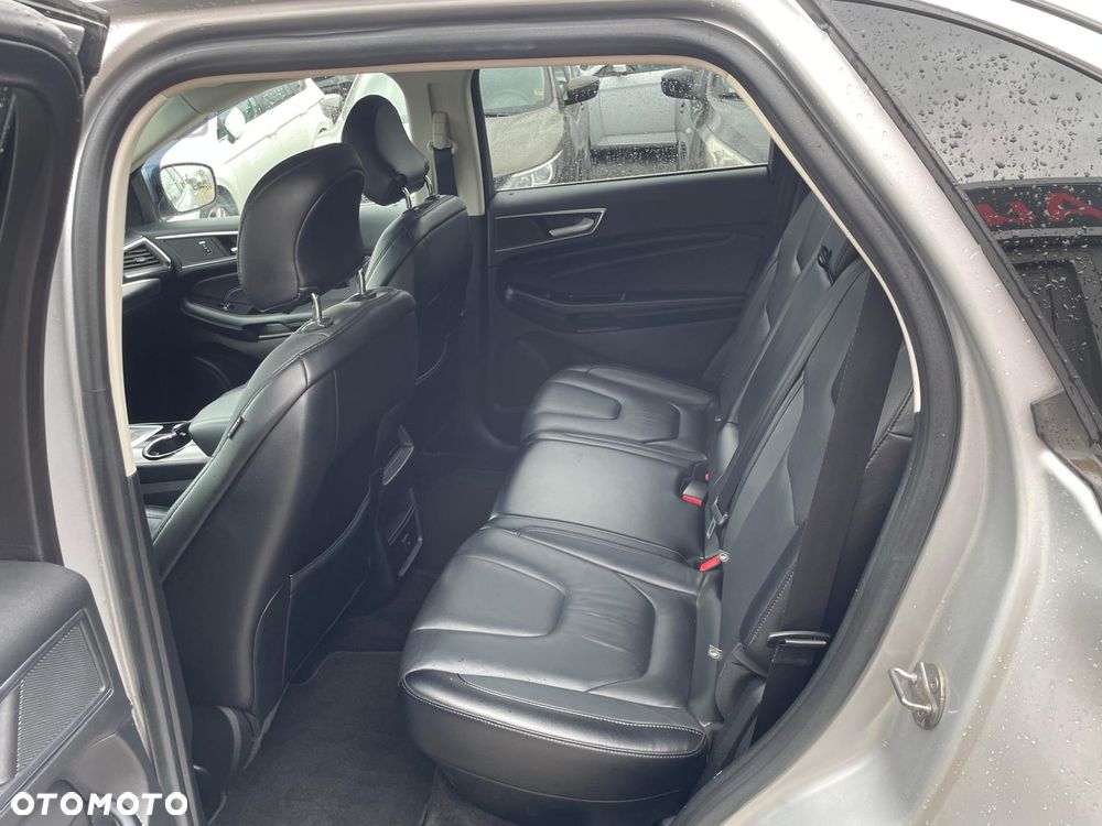 Ford Edge - 19