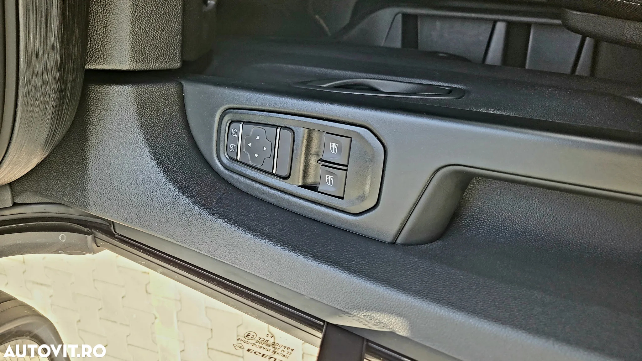 Renault Trafic Furgon - 19