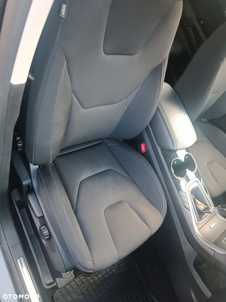 Ford S-Max 2.0 EcoBlue Titanium - 14