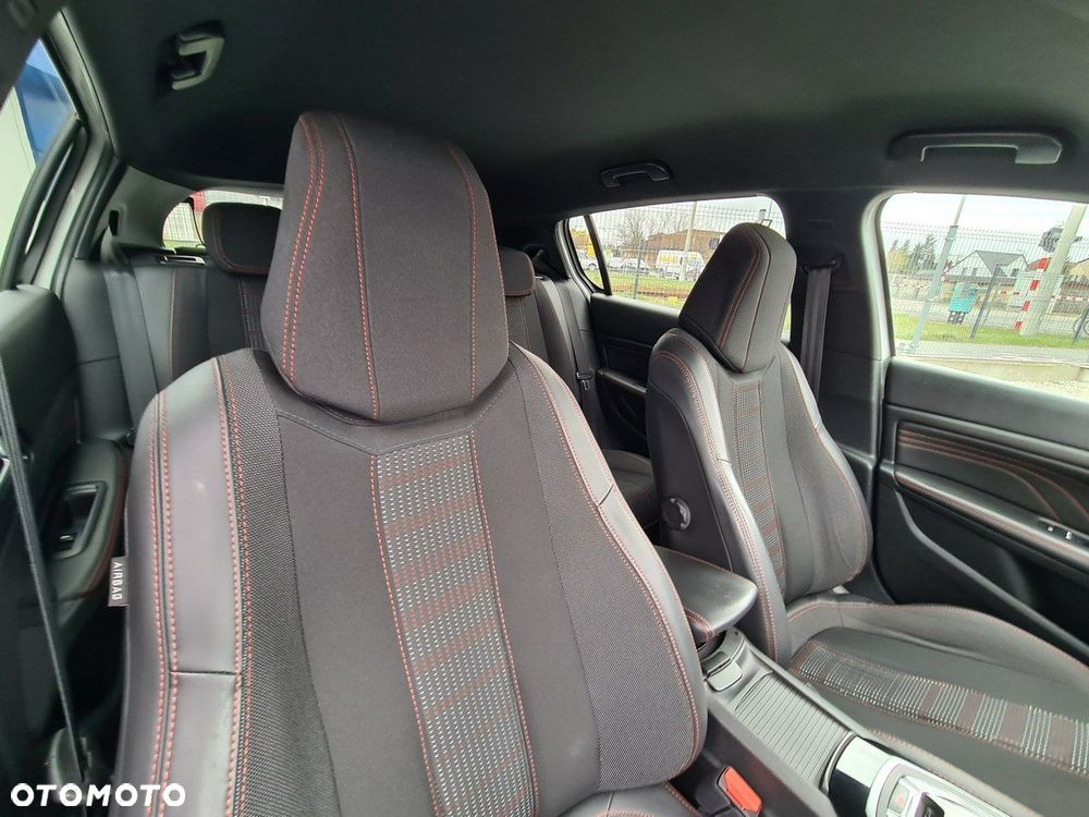 Peugeot 308 BlueHDi 120 Stop & Start GT-Line Edition - 28