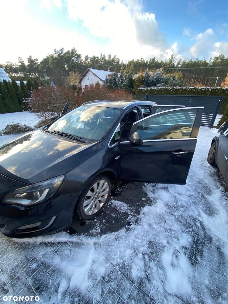 Opel Astra 1.7 CDTI DPF ecoFLEX TourerStart/Stop 105g Exklusiv - 28