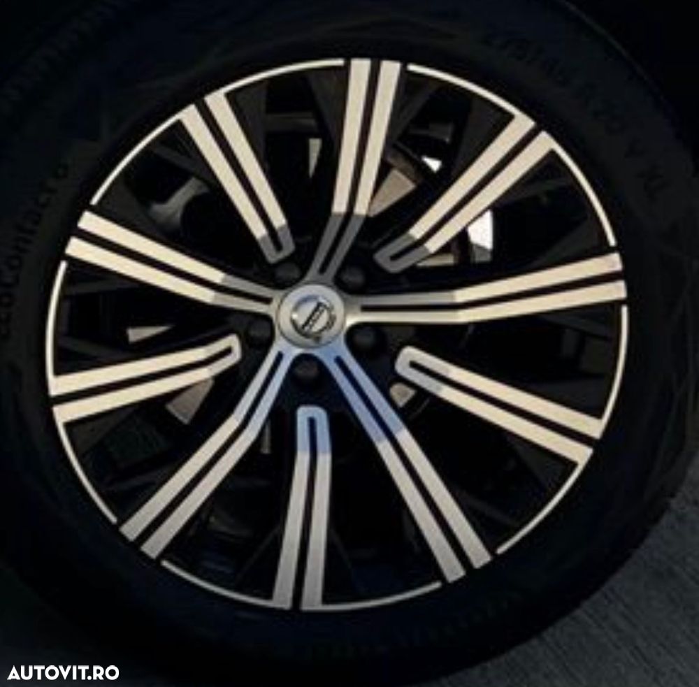 Volvo XC 90 B5 D AWD Geartronic Momentum - 22