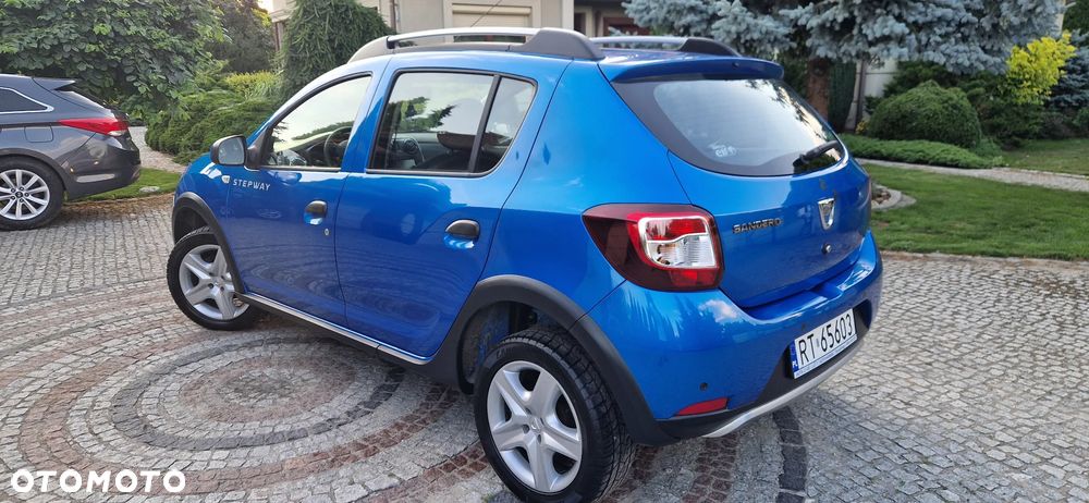 Dacia Sandero TCe 90 Laureate - 5